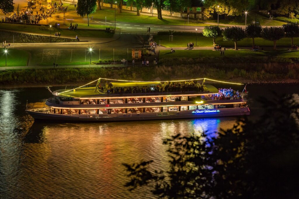 MS Stadt Vallendar Nacht