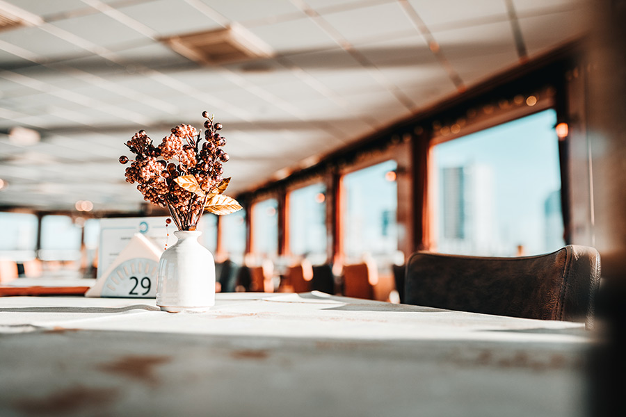 de_marlina_2018_kerst_2018_websave_marlina_kerst_vaas_bloemstuk_tafel_29